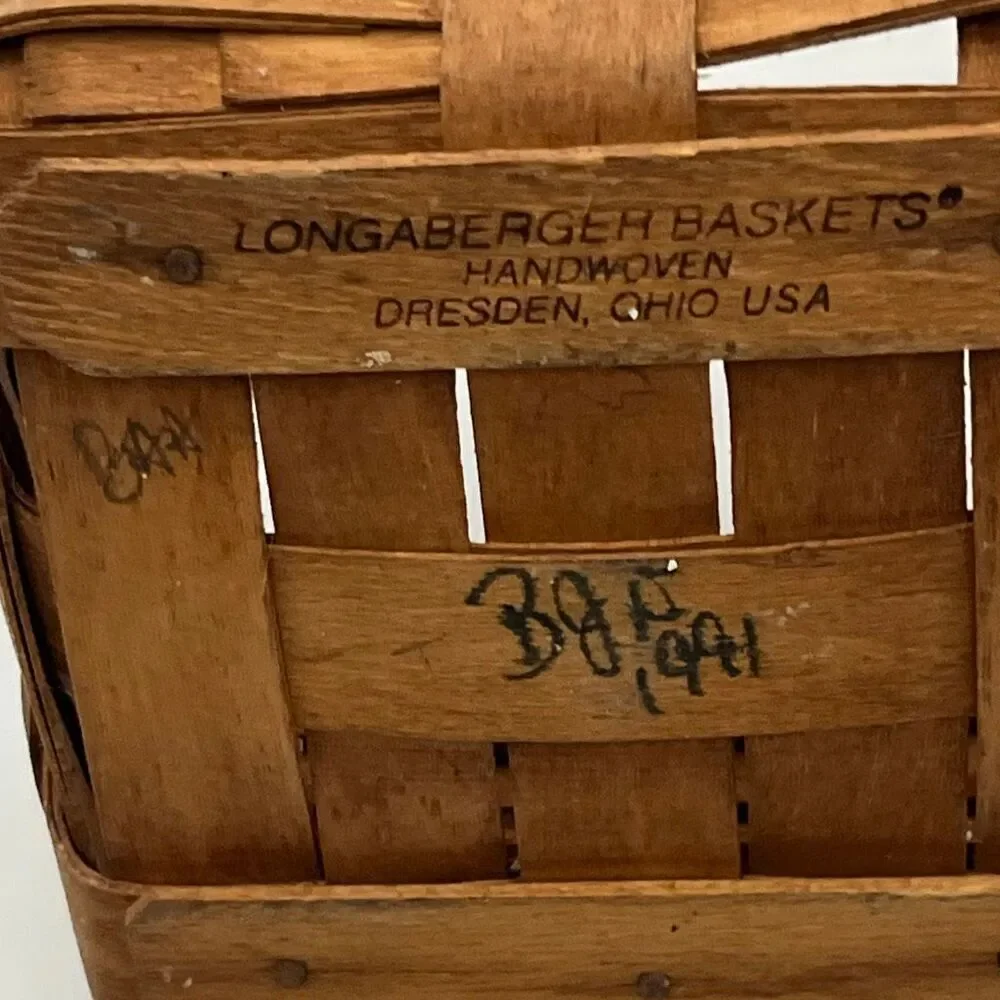 Longaberger Brown 1991 Small Square‎ Handwoven Basket With Handle